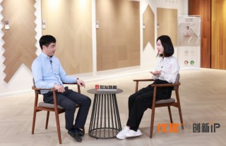 田樸珺親臨世友地板，為新家選品，打造“會(huì)呼吸的房子”